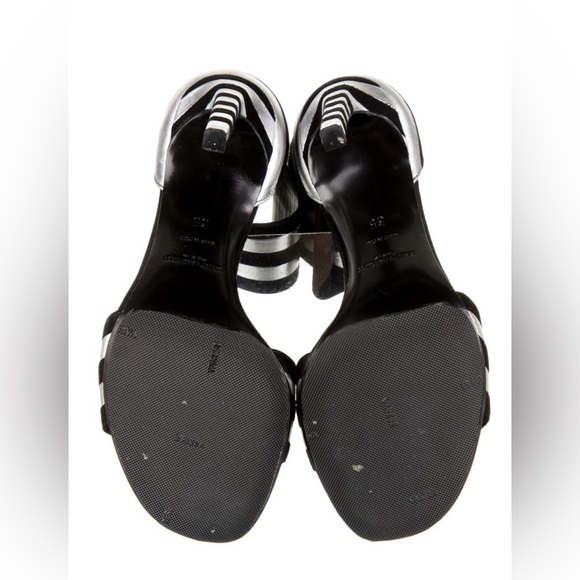 Saint Laurent Black and Silver Heels - Picture 5 of 5